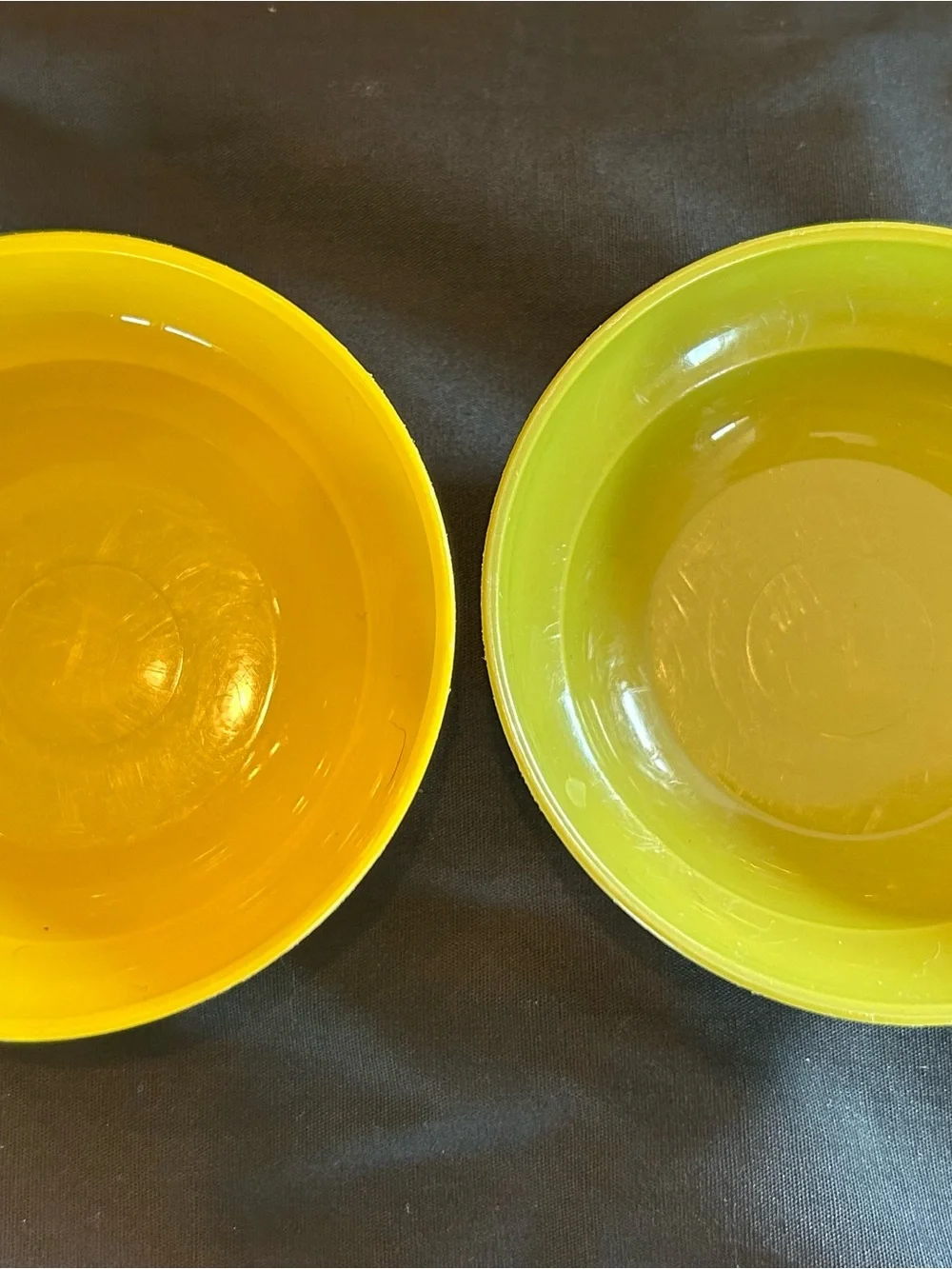 VTG Tupperware TupperToy Serve-It Set Orange Pitcher with Lid, 3 Mugs, 1 Bowl